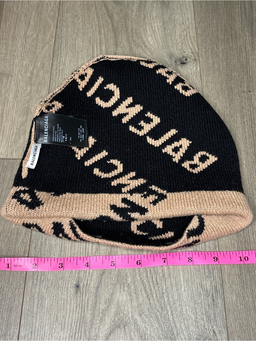 Balenciaga Tan Wool Blend Knit Beanie with Black Logo - Picture 5 of 11